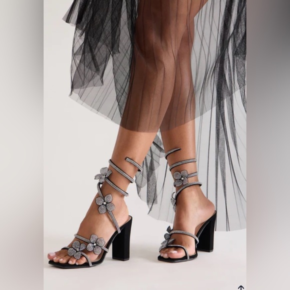 Wild Diva Black Spiral Heels with Rhinestone Bows - Picture 3 of 5